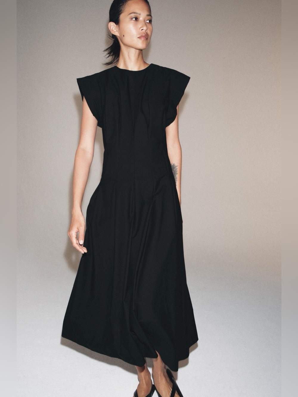 ZARA ZW COLLECTION PLEATED POPLIN MIDI DRESS NWT SzL Black